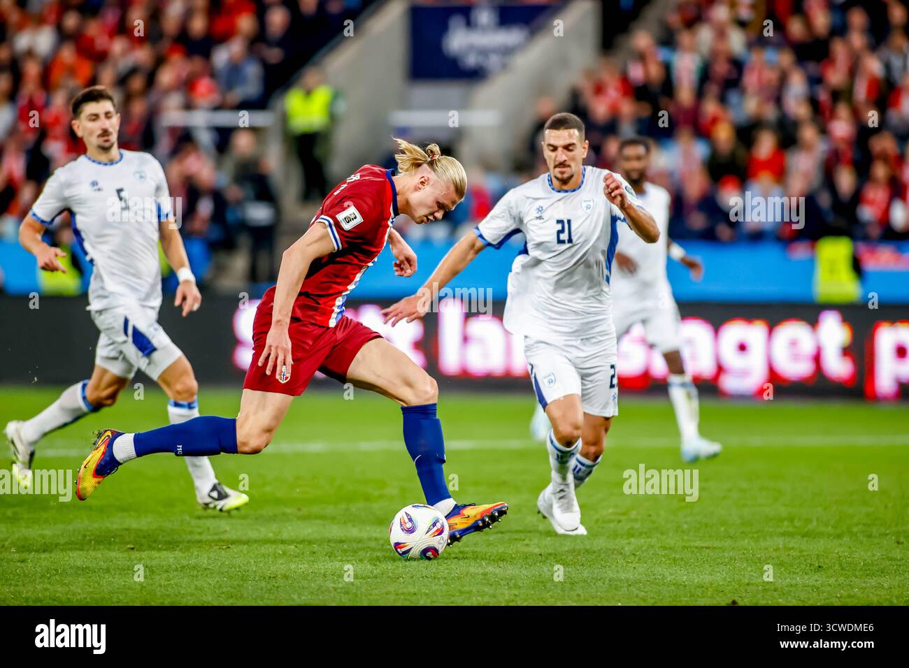 Oslo, Norvegia, 11 ottobre 2025. Il norvegese Erling Braut Haaland nella partita di qualificazione al campionato del mondo tra Norvegia e Israele allo stadio Ullevål di Oslo. Crediti: Frode Arnesen/Alamy Live News Foto Stock