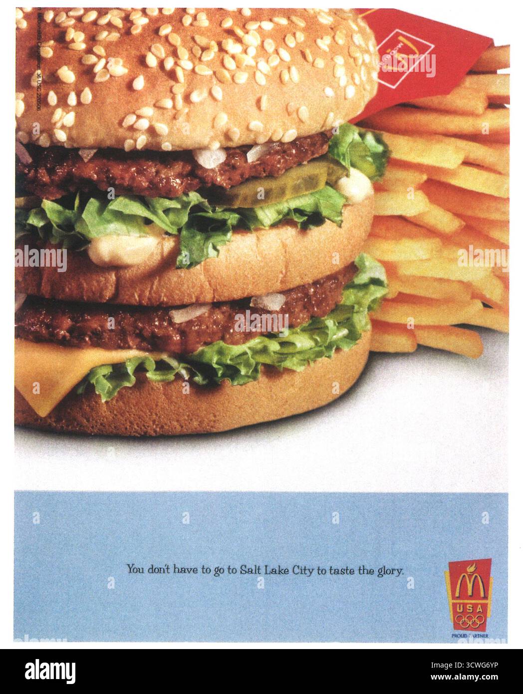 2001 hamburger McDonald's Big Mac con patatine fritte Foto Stock