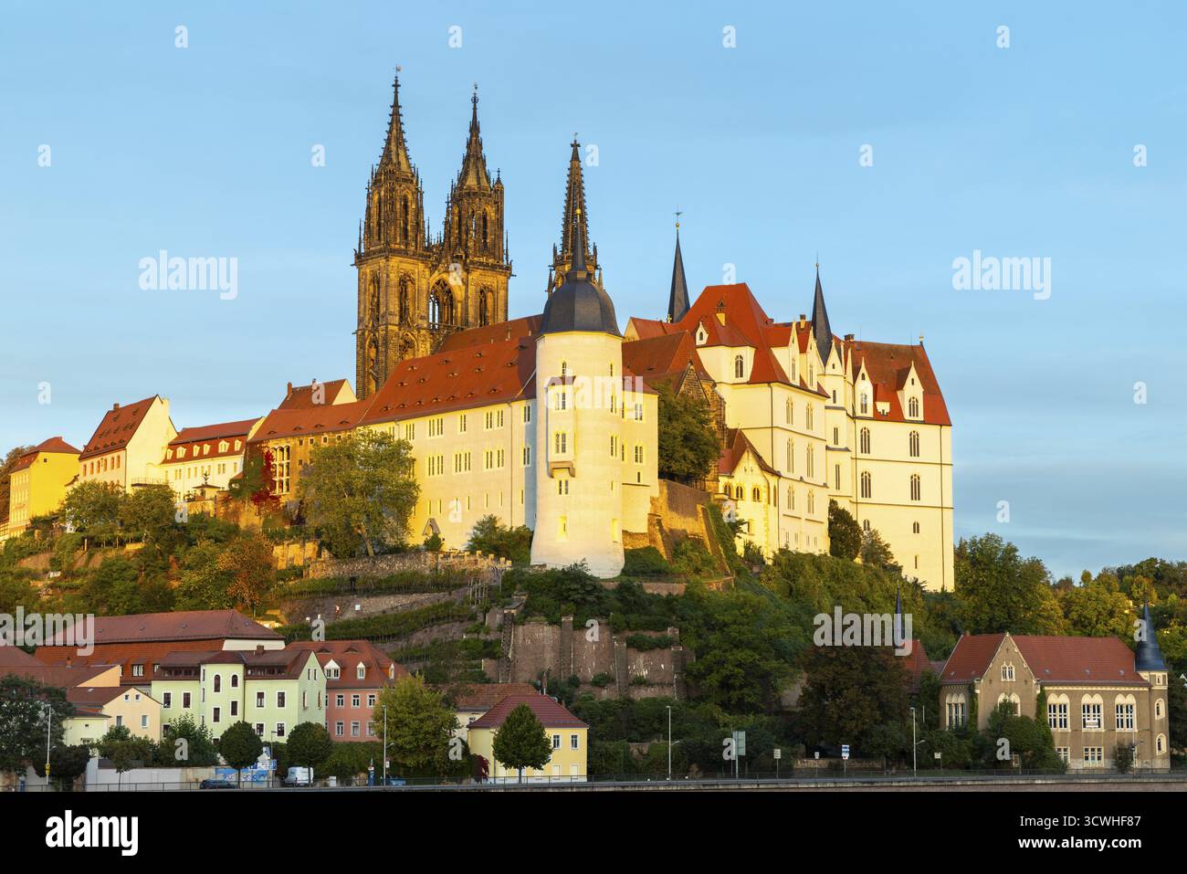 Vista del castello di Albretsburg e della cattedrale di Meissen, di St. Johannis e St. Donatus, della città vecchia, di Meissen, della Sassonia, della Germania Foto Stock