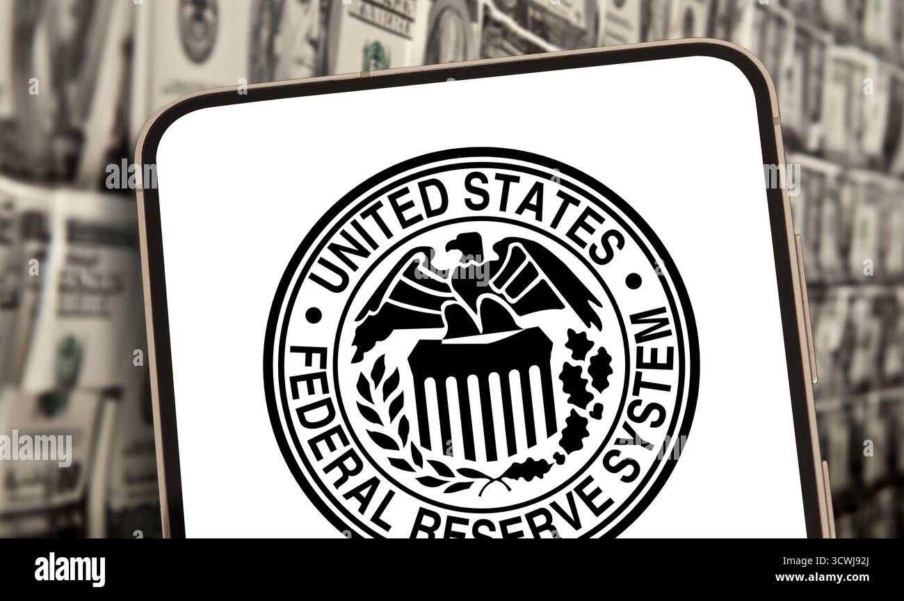 United States Federal Reserve System logo displayed on mobile device Foto Stock
