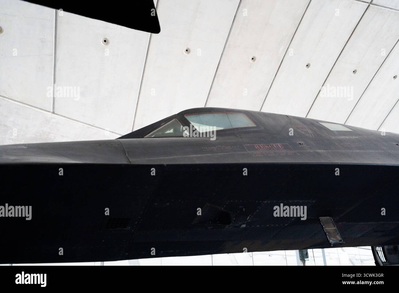 Dettagli della cabina di pilotaggio del bombardiere stealth B-2 Spirit nel museo degli aerei Foto Stock
