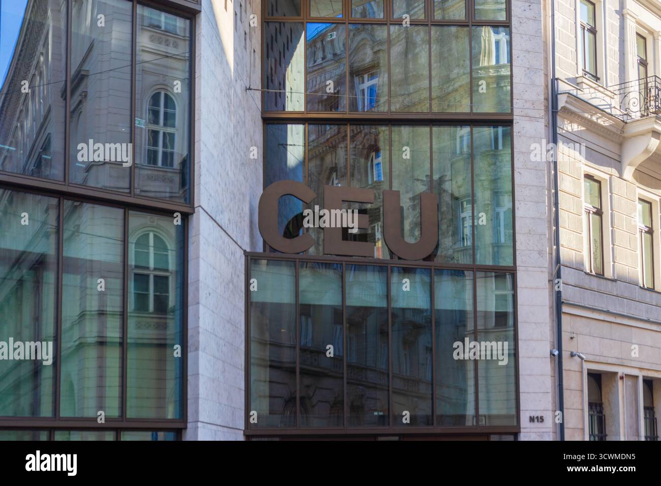 Edificio dell'Università dell'Europa centrale (CEU) a Budapest. Foto Stock