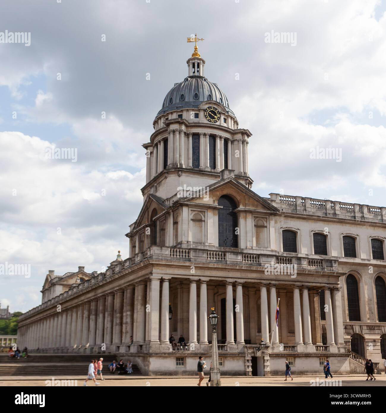 Londra, Regno Unito - 14 giugno 2025: Old Royal Naval College di Greenwich, Londra, con la sua iconica architettura a cupola. Foto Stock