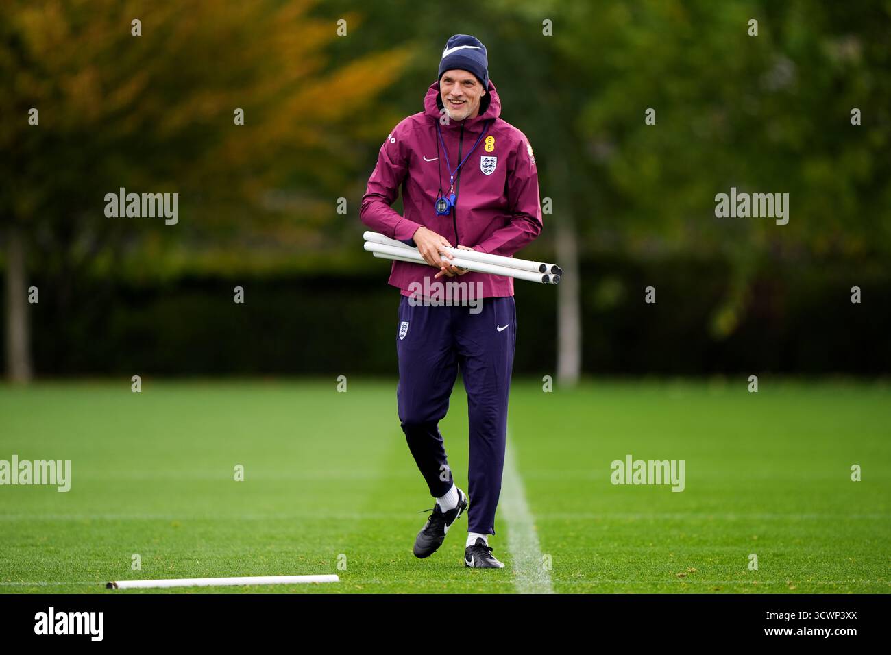 L'allenatore inglese Thomas Tuchel durante una sessione di allenamento al Tottenham Hotspur, Enfield. Data foto: Lunedì 13 ottobre 2025. Foto Stock