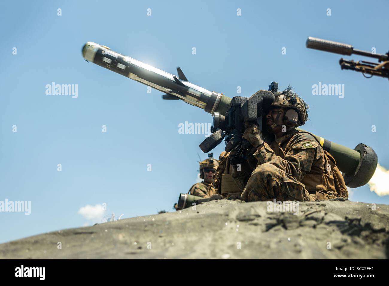 Nycorian Allen, nativo della Georgia e missili anticarro con 3d Littoral Combat Team, 3d Marine Littoral Regiment, 3d. Foto Stock
