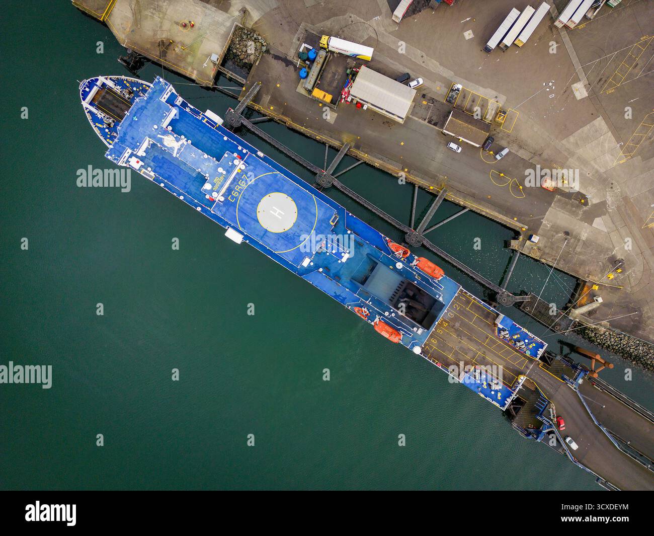 Vista aerea sul porto di Cairnryan, Dumfries e Galloway, Regno Unito Foto Stock