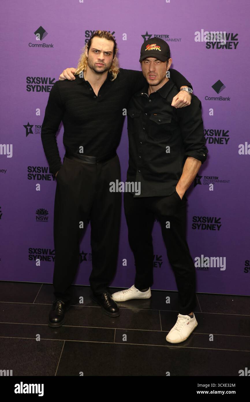 Sydney, Australia. 14 ottobre 2025. L-R: L'attore/produttore di Hollywood Noah Centineo (al franchise di All the Boys, Black Adam, Warfare) e Andrew Koji assistono alla prima australiana della commedia nera Our Hero, Balthazar at Palace Central Cinemas - Level 3/28 Broadway, Chippendale NSW 2008. Prodotto dalla Arkhum Productions di Noah Centineo, Our Hero, Balthazar ha fatto la sua prima australiana martedì 14 ottobre al SXSW Sydney. L'audace debutto di Oscar Boyson, in età avanzata, segue un ricco adolescente di New York di nome Balthazar "Balthy" Malone (Jaeden Martell), che realizza drammatici video sui social media Foto Stock