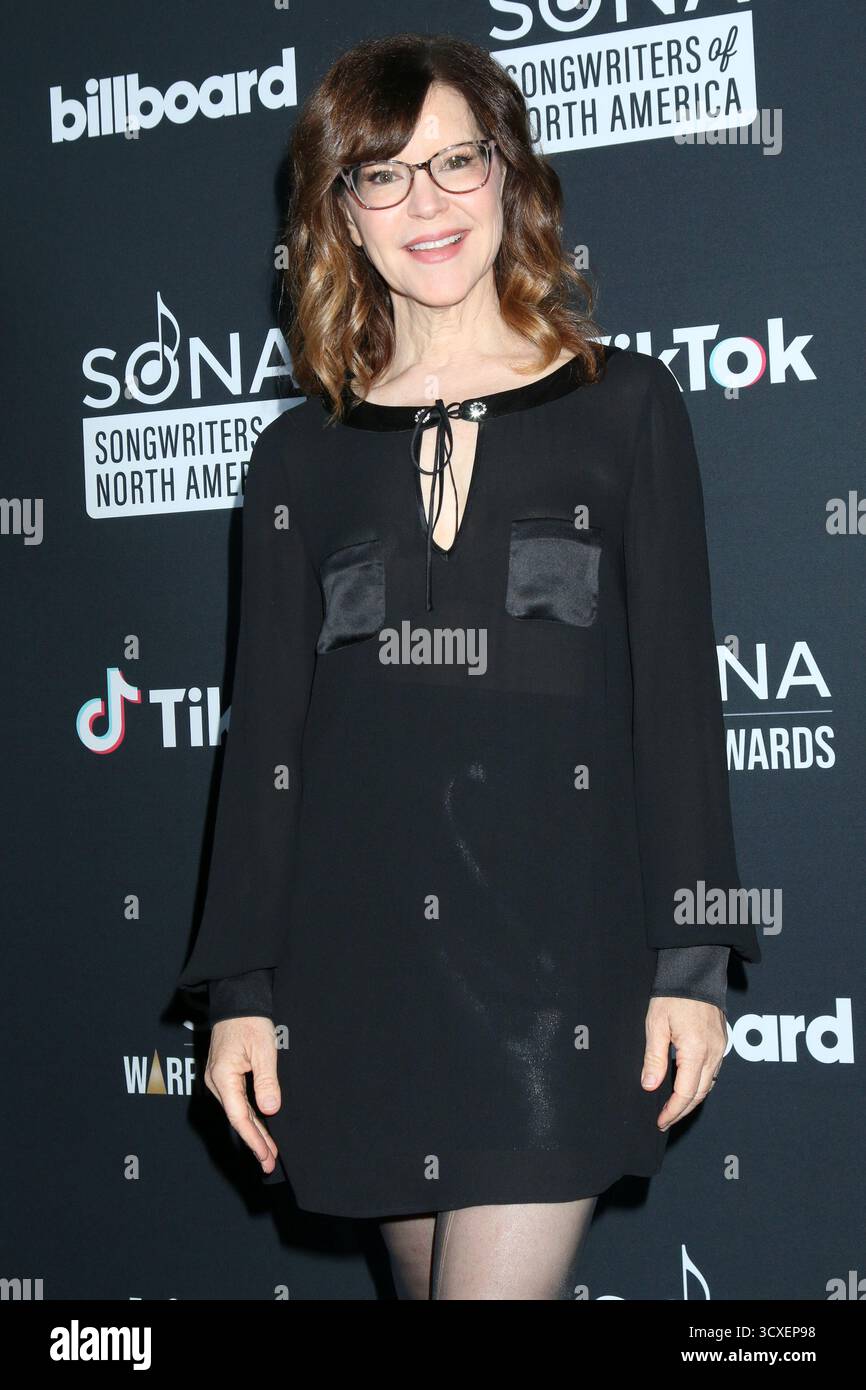 LOS ANGELES - 12 ottobre: Lisa Loeb al SONA - Songwriters of North America Warrior Awards allo Skirball Center il 12 ottobre 2025 a Los Angeles, CA (foto di Katrina Jordan/Sipa USA) Foto Stock