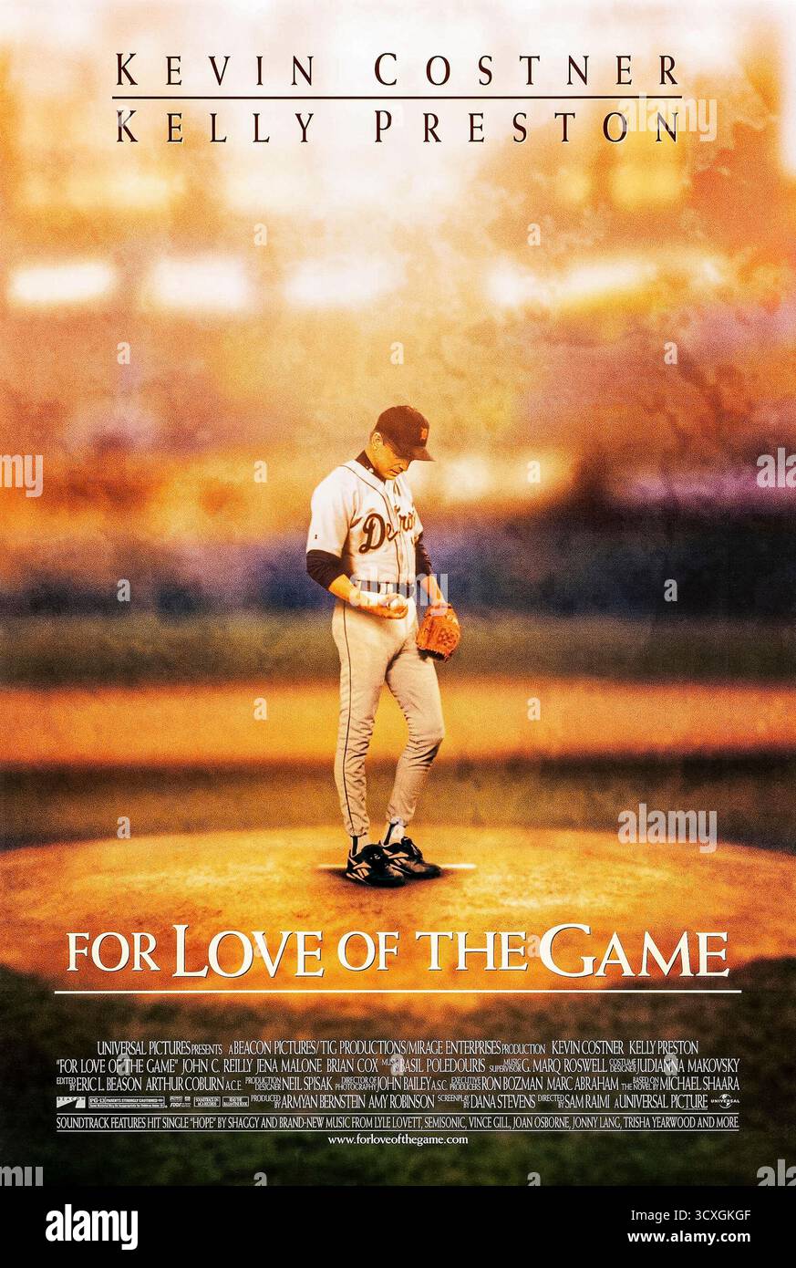 For Love of the Game (1999) diretto da Sam Raimi e interpretato da Kevin Costner, Kelly Preston e John C. Reilly. Un vecchio lanciatore di baseball riflette sulla sua vita e sul suo amore mentre affronta una partita che definisce la sua carriera. Fotografia di un poster originale del 1999 USA a un foglio SOLO PER USO EDITORIALE. Crediti: BFA / Universal Pictures Foto Stock