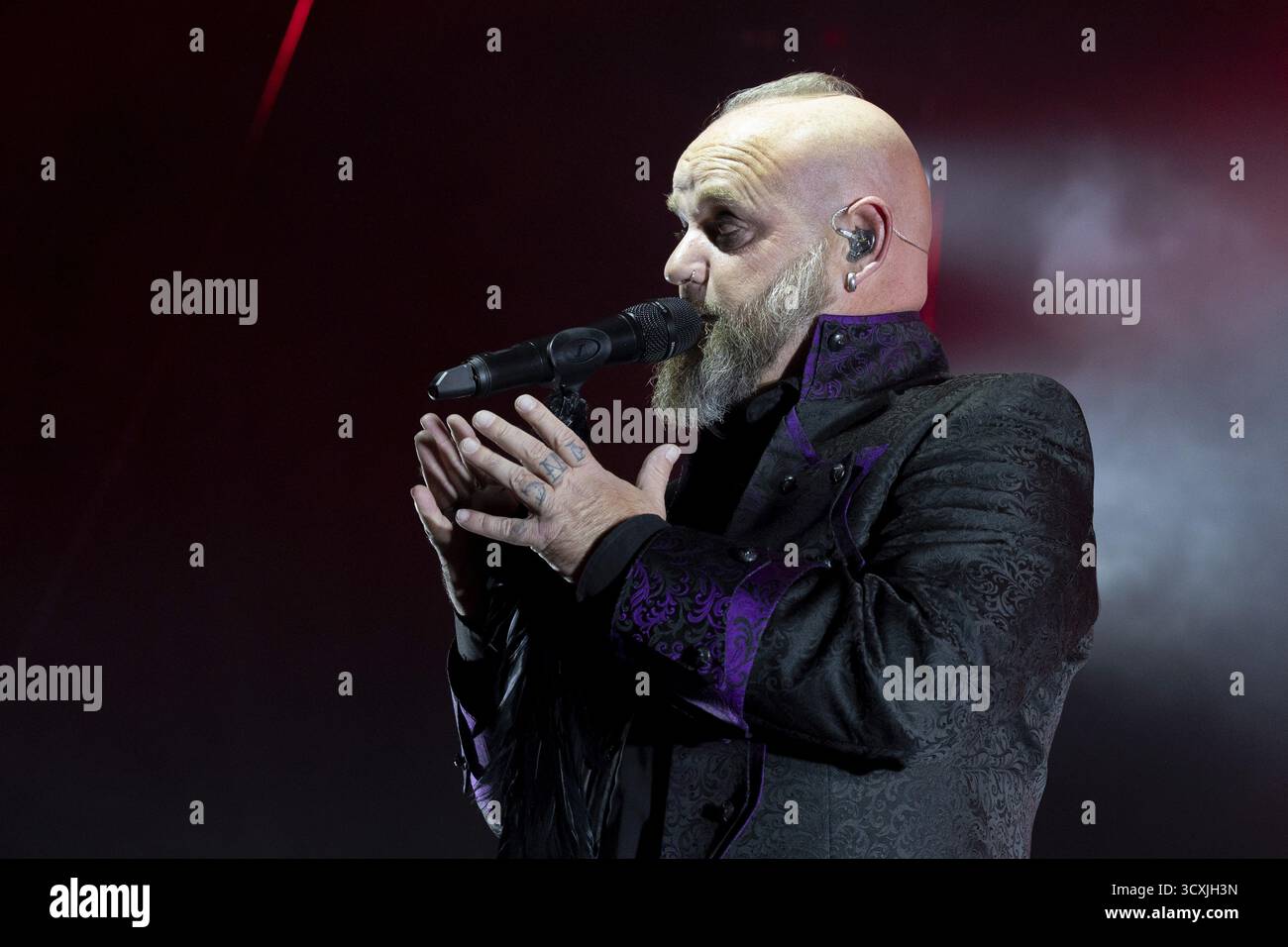 Martin Engler, Singer, Mono Inc., Dark-Rock Band, D, Live on Live 2025 Tour al Columbiahalle di Berlino il 10 ottobre 2025 Foto Stock