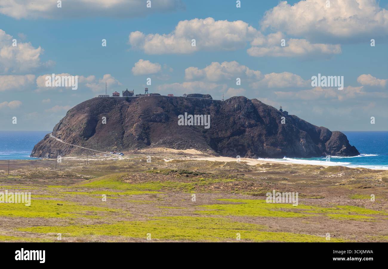 Point Sur vista dall'autostrada 1 a Big Sur, California. Foto Stock