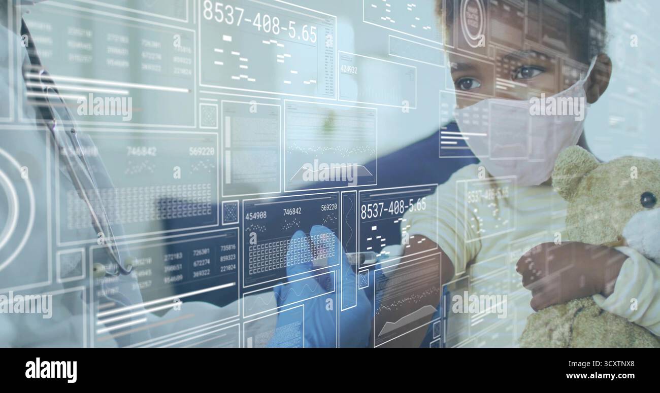 Infermiere che indossa scrub e maschera iniettando il bambino che tiene il teddy in clinica con siringa e sovrapposizioni Foto Stock