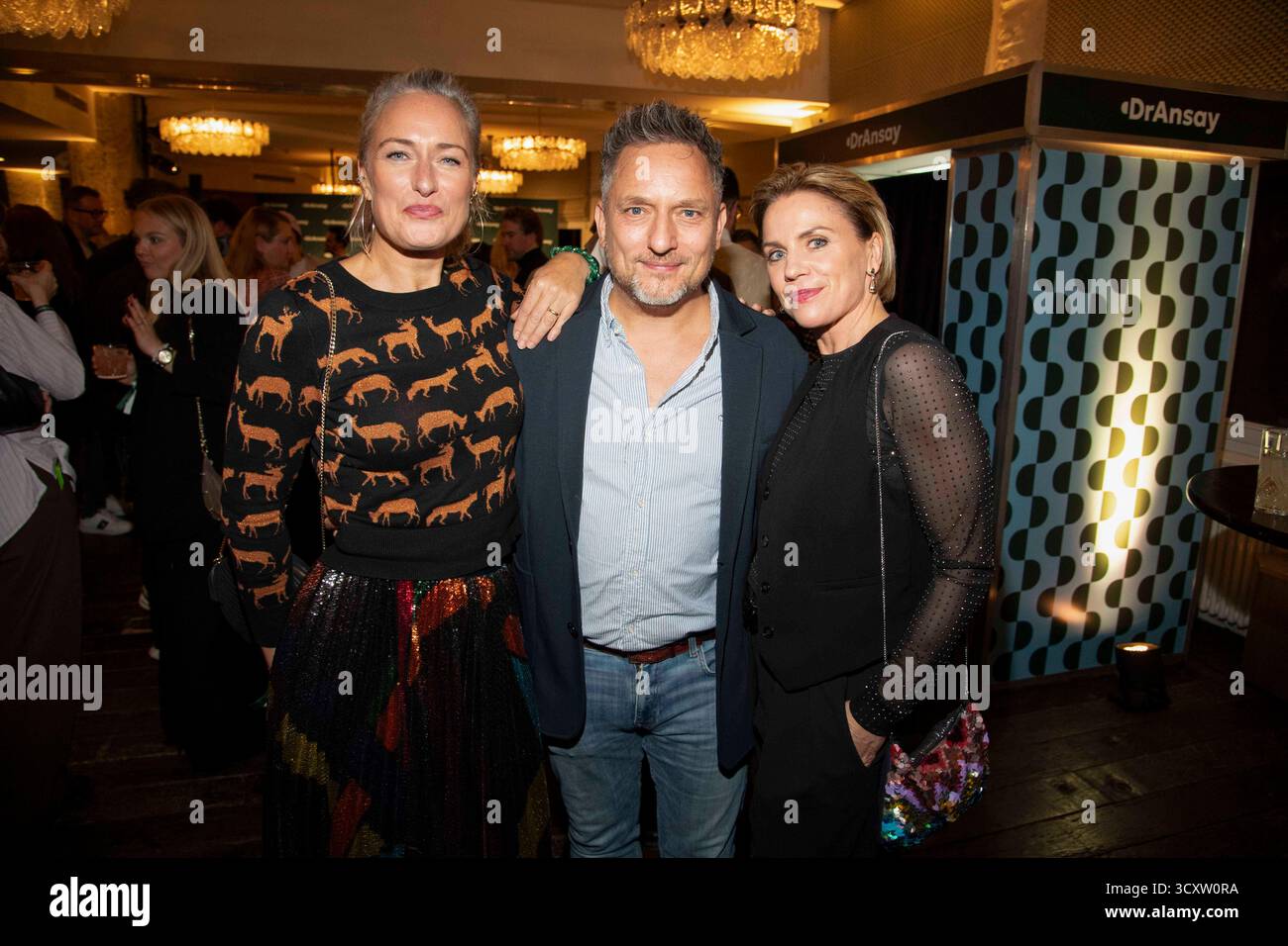 abb Eva Mona Rodekirchen, Lars Pape und Gisa Zach zu Gast bei der Feier zur Neupositionierung von DrAnsay im Soho House Berlin, Berlin den 15.10.2025 Berlin Deutschland *** abb Eva Mona Rodekirchen, Lars Pape e Gisa Zach come ospiti alla celebrazione del riposizionamento di DrAnsay alla Soho House Berlin, Berlin 15 10 2025 Berlino Germania Foto Stock