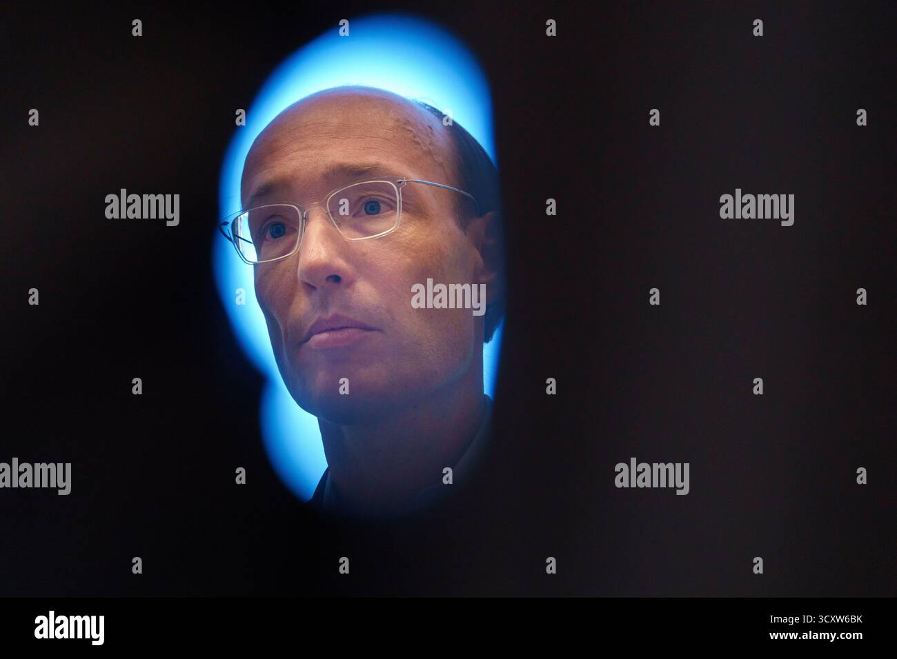 Oslo 20251015. I CEO norvegesi Geir Karlsen e Amko Van der Werff si incontrano con il ministro dei trasporti Jon-Ivar Nygaard (AP) per discutere di quello che ritengono un livello di tariffe sempre più elevato in Norvegia. Essi esprimono preoccupazione per il fatto che la Norvegia si stia ritirando dal mercato e affermano che si sta espandendo più in Spagna che in Norvegia. Foto: Javad Parsa / NTB questo testo è tradotto automaticamente Foto Stock