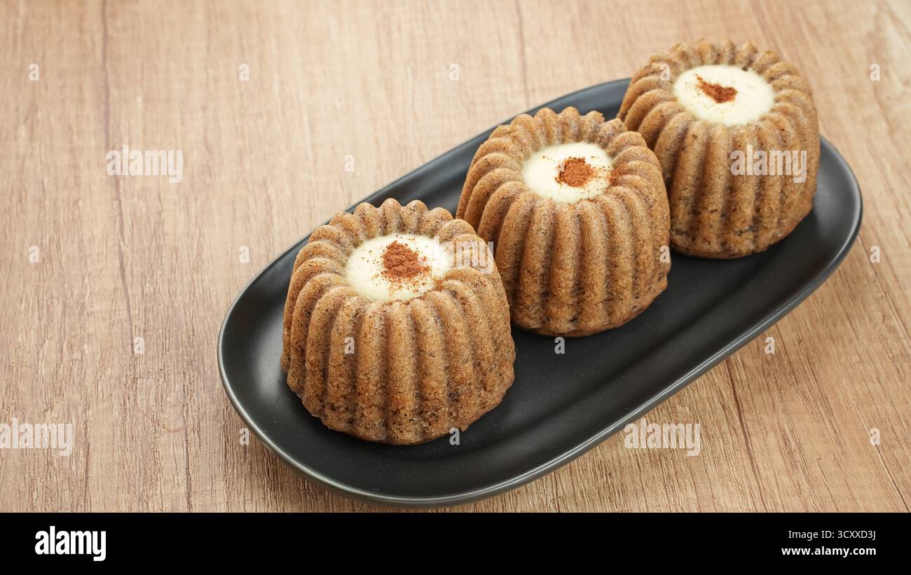 Bolu Pisang, deliziosa torta alla banana, senza glutine Foto Stock