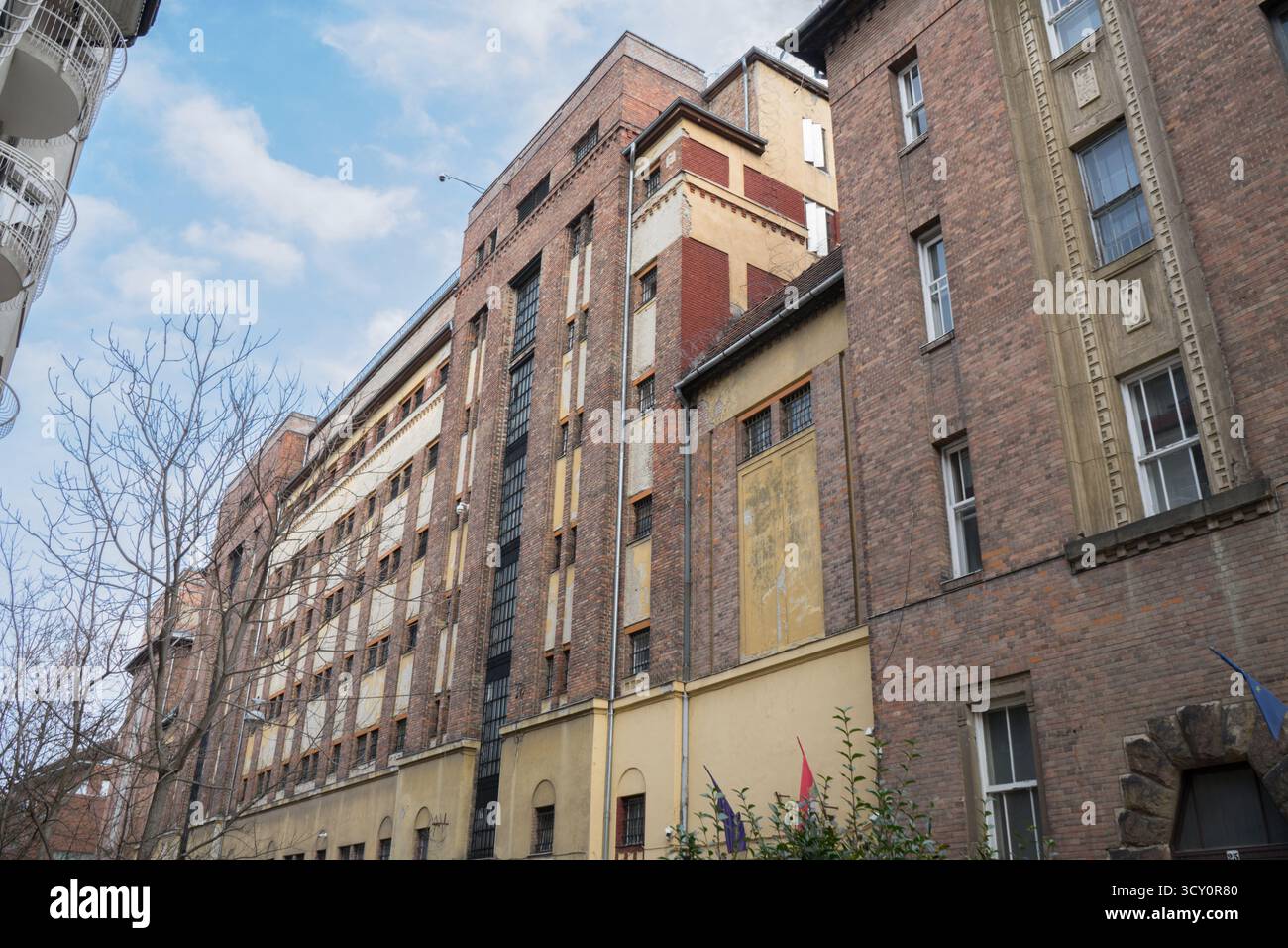 La prigione di via Gyorskocsi a Budapest, parte dell'Istituto Penitenziario Metropolitano di Budapest, nota per ospitare detenuti di alto profilo. Foto Stock