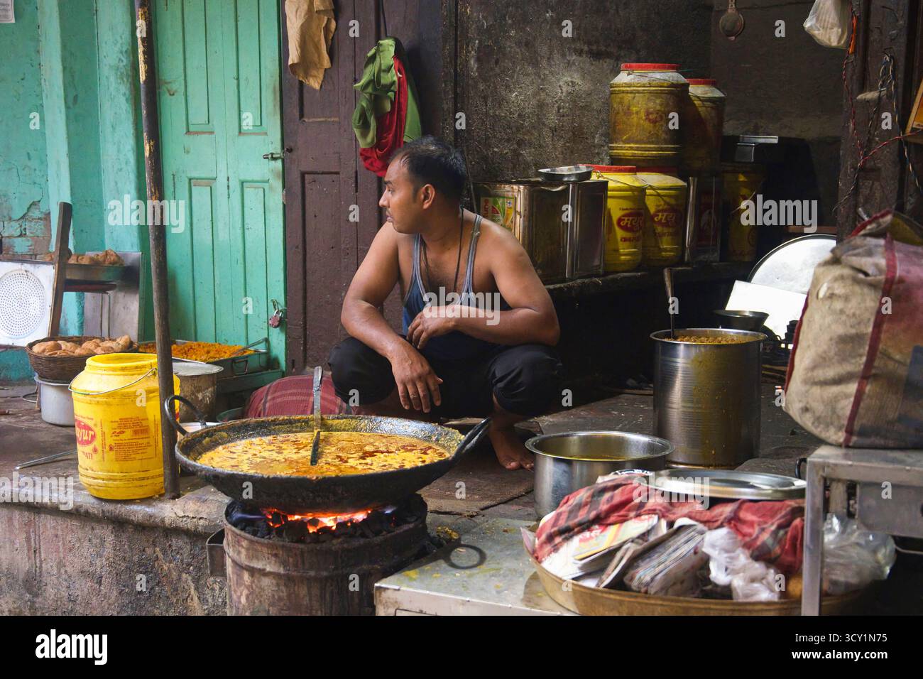 Fornitore di cibo di strada India Foto Stock