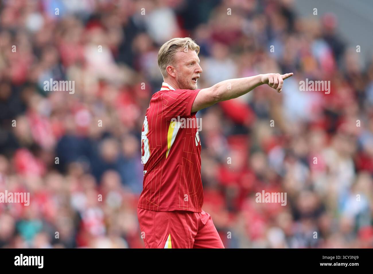 Dirk Kuyt durante il match Liverpool FC Legends vs Chelsea Legends ad Anfield Foto Stock