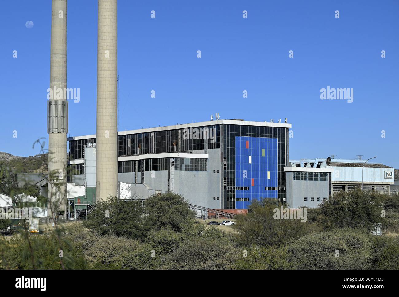 Edificio industriale di Nam Power, fornitore di energia elettrica statale della Namibia, Windhoek, regione di Khomas, Namibia Foto Stock