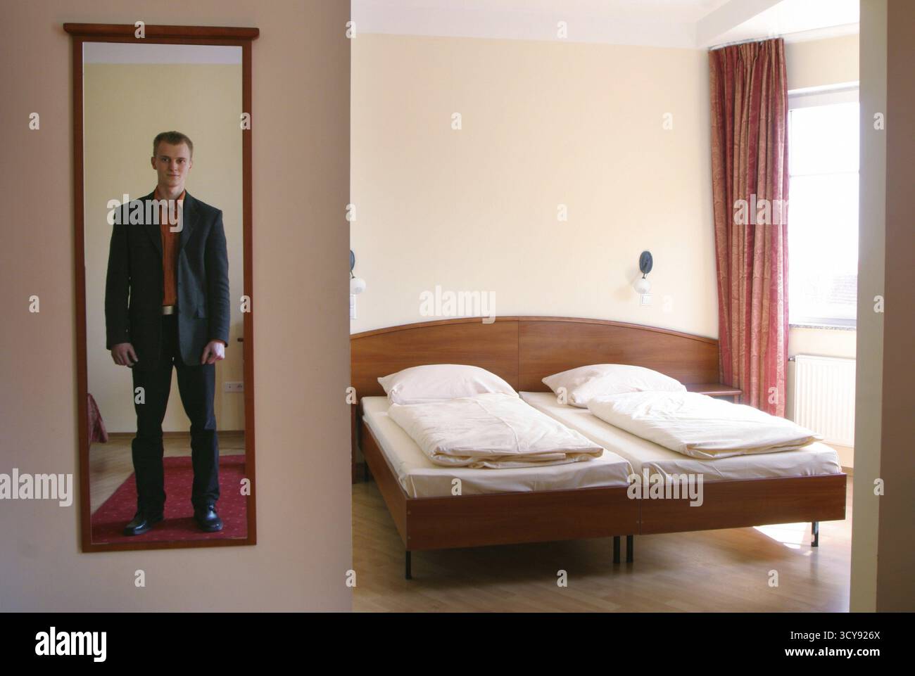 POL, POLONIA, Slubice, 02.04.2004, Jalek Kaliski, chef junior dell'Hotel Kaliski a Slubice. Foto Stock