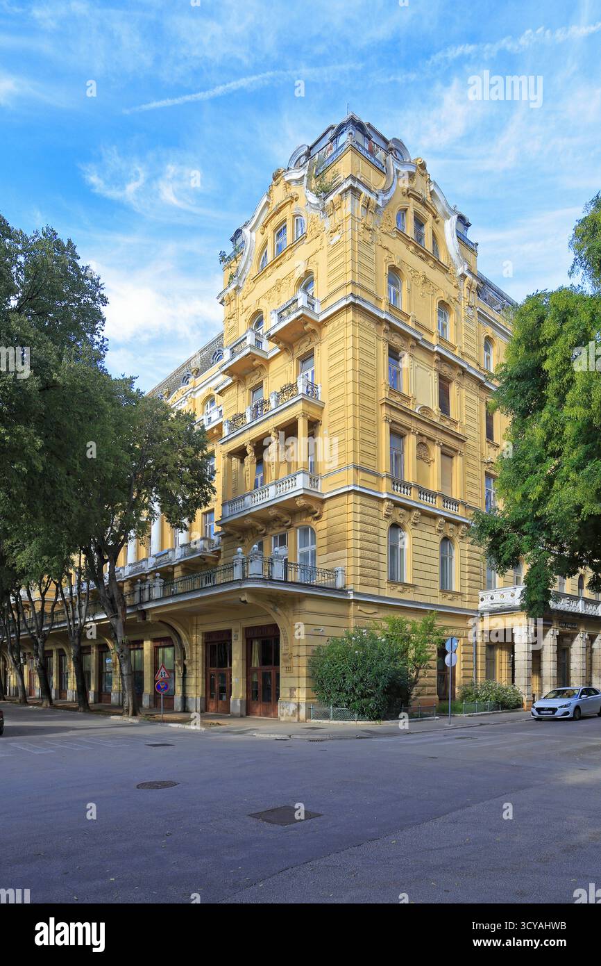 L'Hotel Riviera, Pola, Istria, Croazia, Europa è stato chiuso. Foto Stock