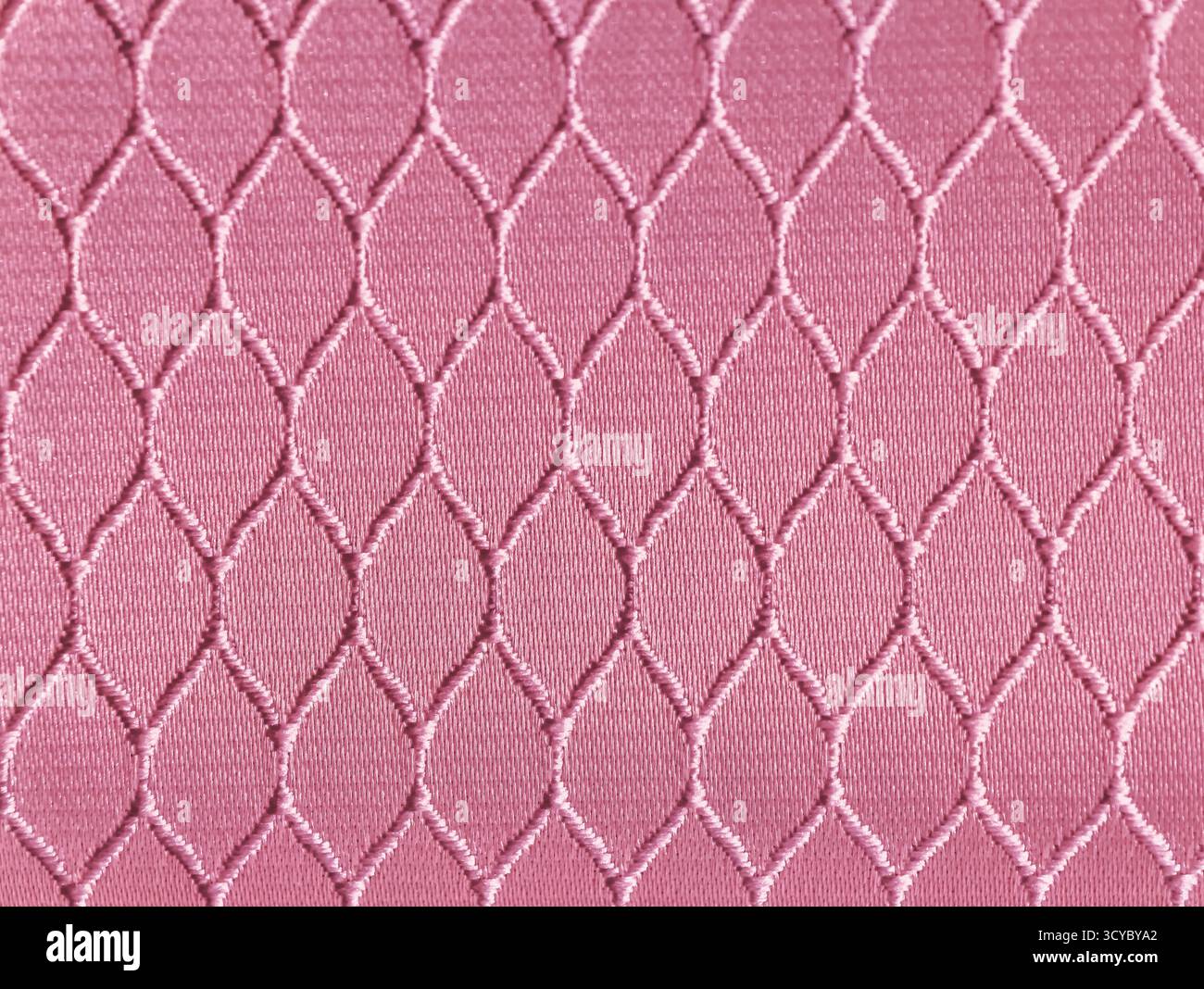 Trama in tessuto rosa con motivo geometrico a forma di foglia ad altissima risoluzione per applicazioni di design, tessili e creative Foto Stock