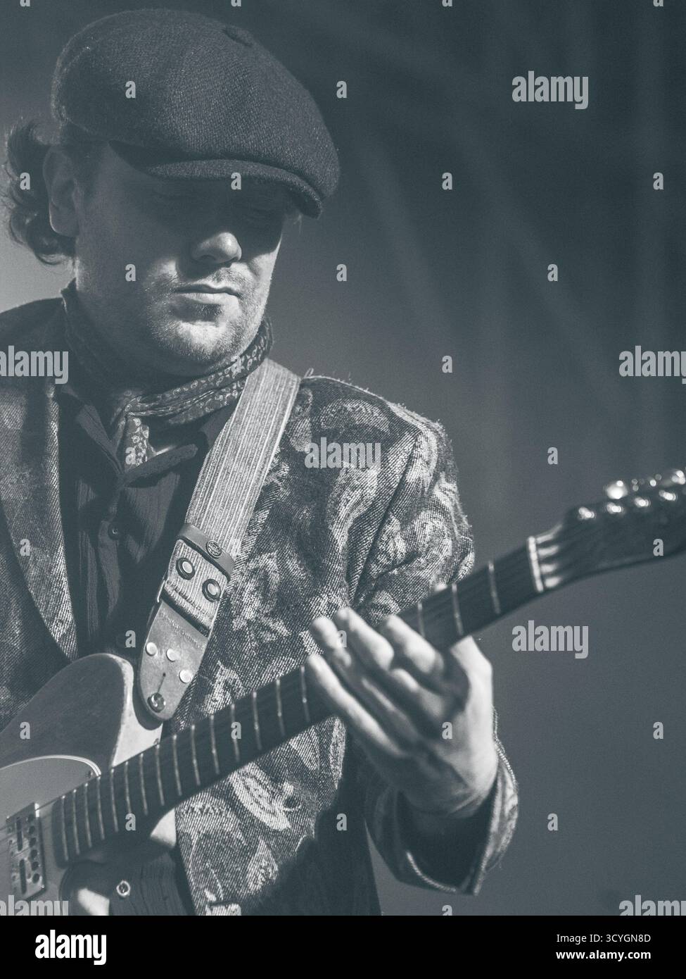 Keele, Regno Unito. 18 ottobre 2025. Casino, la band nata a Liverpool che sostiene Lightning Seeds alla Keele Students Union nello Staffordshire. Credito Ian Knight/Alamy Live News Foto Stock