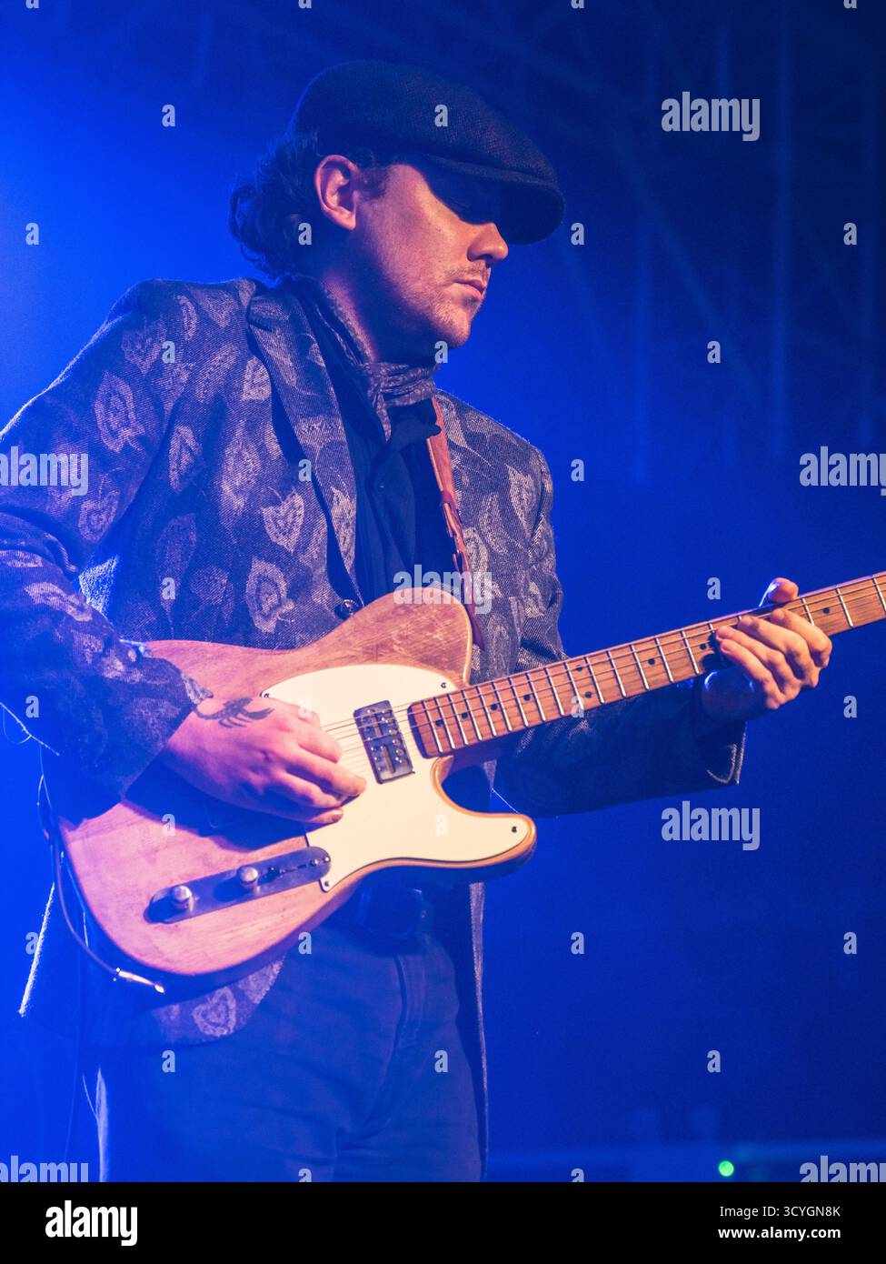 Keele, Regno Unito. 18 ottobre 2025. Casino, la band nata a Liverpool che sostiene Lightning Seeds alla Keele Students Union nello Staffordshire. Credito Ian Knight/Alamy Live News Foto Stock