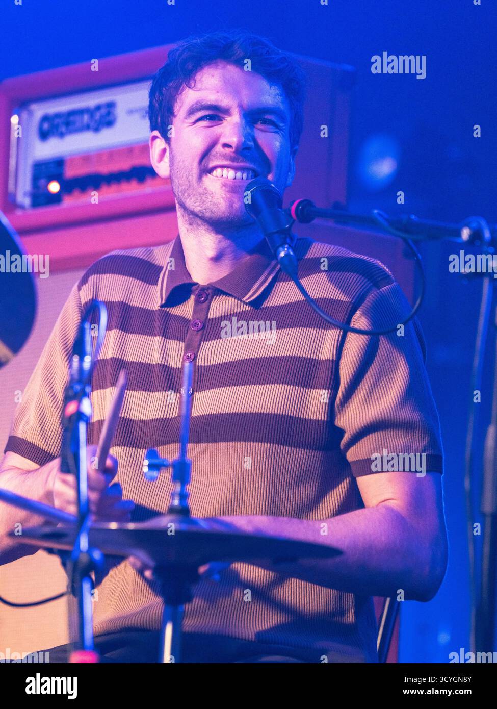 Keele, Regno Unito. 18 ottobre 2025. Casino, la band nata a Liverpool che sostiene Lightning Seeds alla Keele Students Union nello Staffordshire. Credito Ian Knight/Alamy Live News Foto Stock