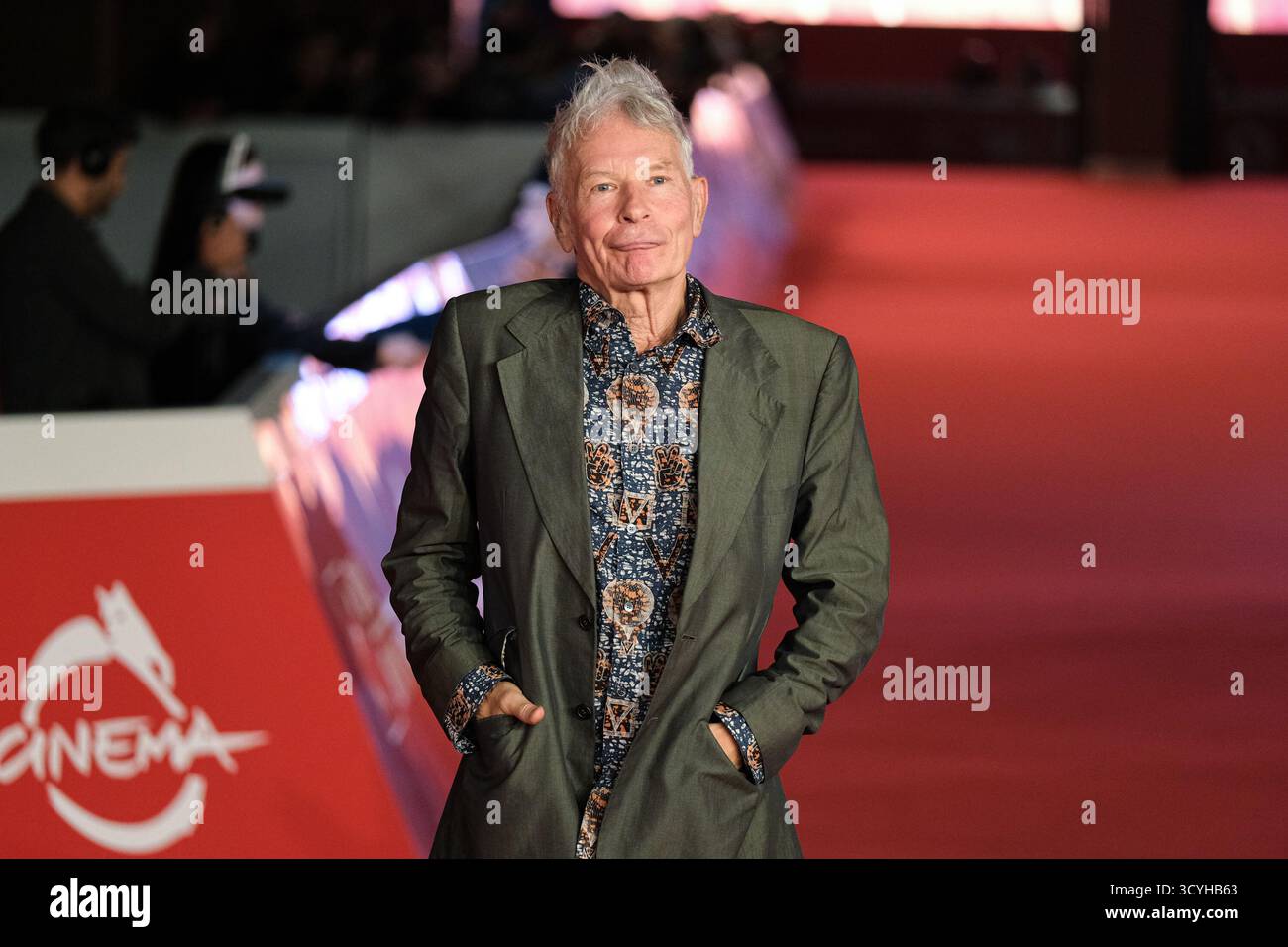 Roma, Italia. 17 ottobre 2025. 17 ottobre 2025 - Julien Temple partecipa al Red carpet del film "i Am a Curious Johnny" durante la 20a Festa del Cinema di Roma all'Auditorium Parco della musica di Roma. (Foto di Elena Vizzoca/Pacific Press) credito: Pacific Press Media Production Corp./Alamy Live News Foto Stock