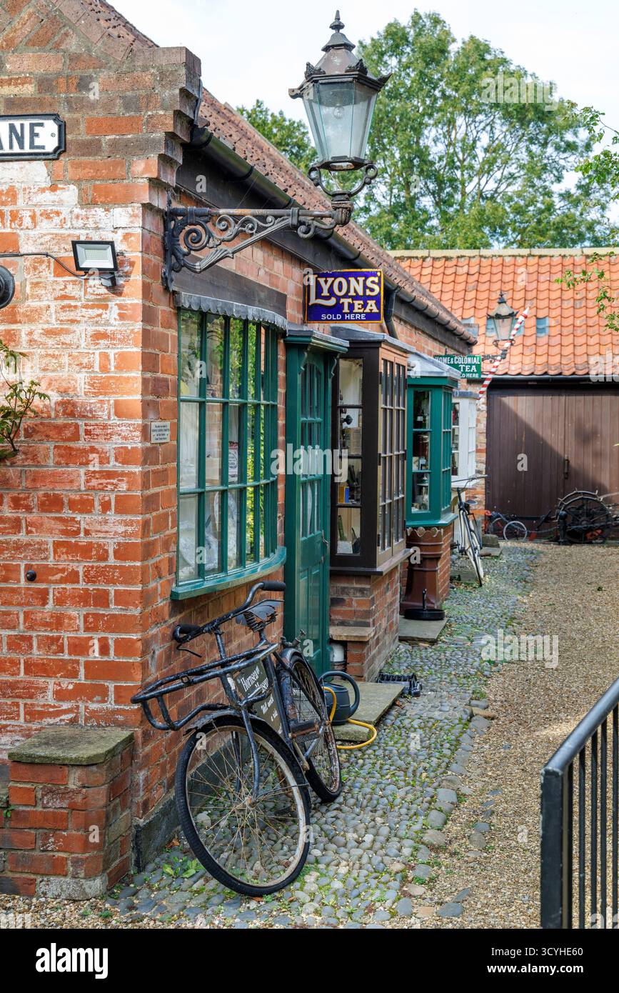 Ricreazione di Old Street, Hornsea Pottery, East Riding, Yorkshire, Inghilterra, REGNO UNITO Foto Stock
