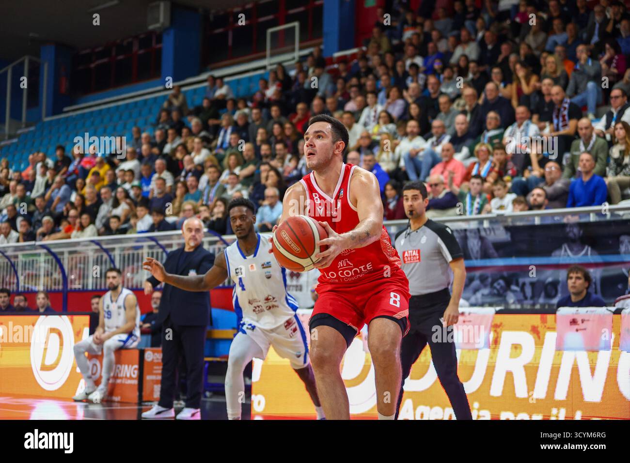 Rieti, Ri, Italia. 19 ottobre 2025. ALESSANDRINI PISTOIA durante RSR Sebastiani Rieti vs Estra Pistoia - Vecchio Wide West serie A2 Maschile 2025-2026 - Round 7 regular season (Credit Image: © Alessio De Marco/ZUMA Press Wire) SOLO USO EDITORIALE! Non per USO commerciale! Foto Stock