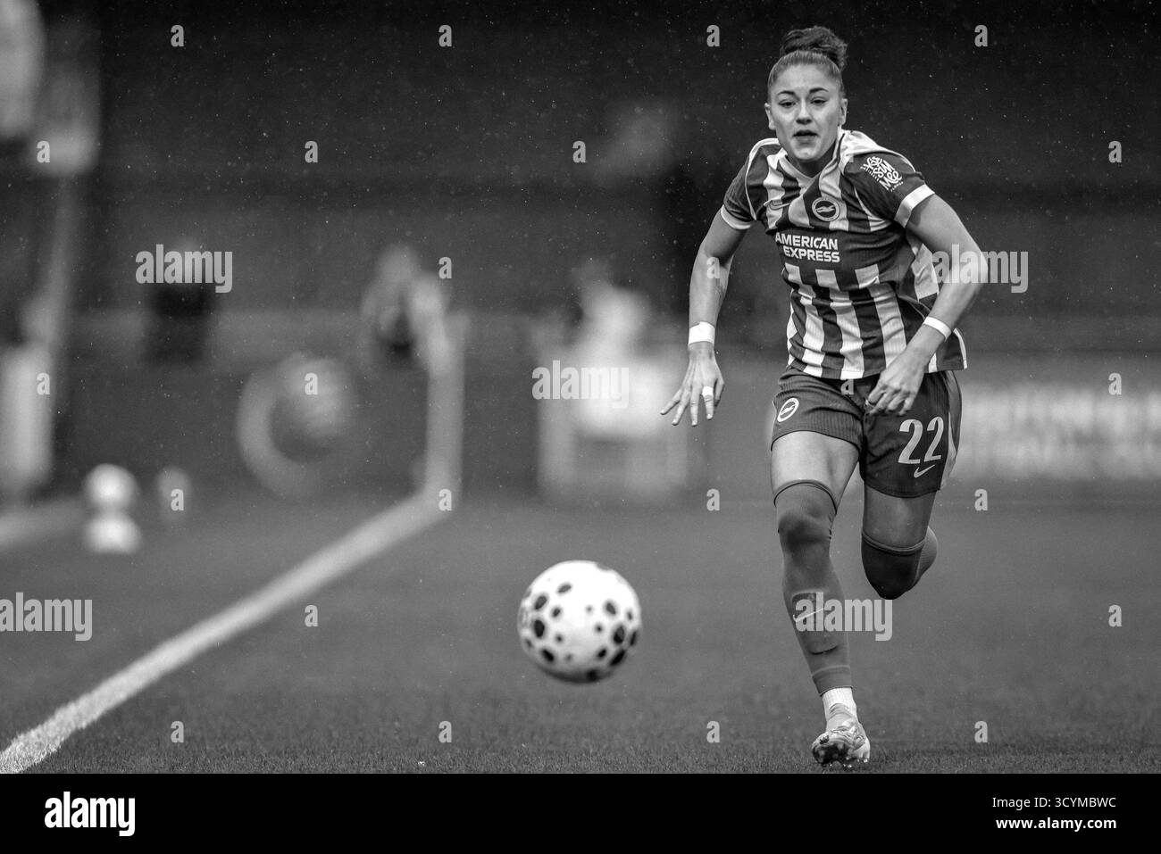 Carla Camacho 22 Brighton & Hove Albion) durante la partita di Coppa Subway Womens League tra Brighton & Hove Albion Women e Southampton Women, al Broadfields Stadium di Crawley, Inghilterra. (Neil Holmes/SPP) credito: SPP Sport Press Photo. /Alamy Live News Foto Stock