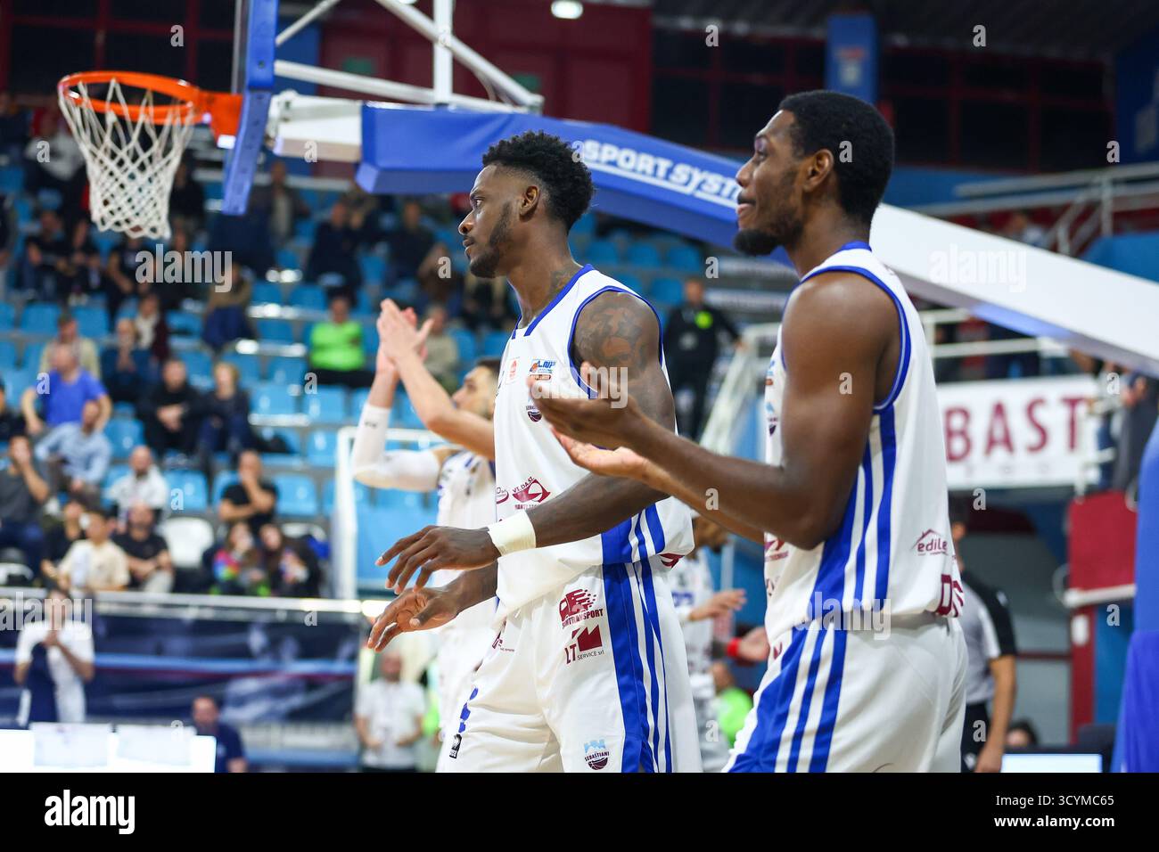 Rieti, Ri, Italia. 19 ottobre 2025. PERRY WILLIAMS RIETI durante RSR Sebastiani Rieti vs Estra Pistoia - Old Wide West serie A2 Maschile 2025-2026 - Round 7 regular season (Credit Image: © Alessio De Marco/ZUMA Press Wire) SOLO USO EDITORIALE! Non per USO commerciale! Foto Stock