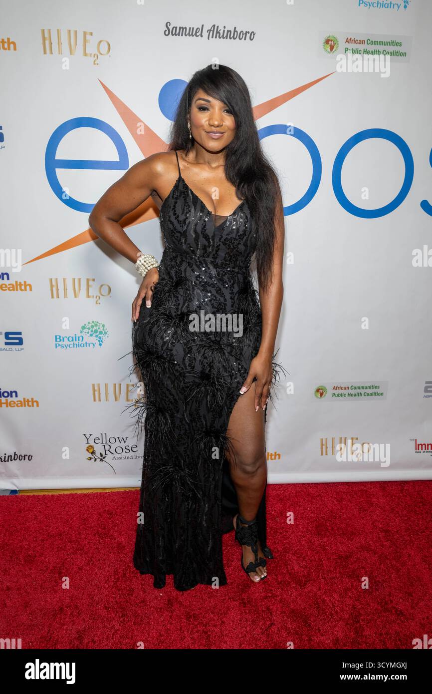 Los Angeles, Stati Uniti. 18 ottobre 2025. Dr. Natasha Weems partecipa a Expose Fund Raising Gala al Santa Monica Bay Woman's Club, Los Angeles, CA, 18 ottobre 2025 Credit: Eugene Powers/Alamy Live News Foto Stock