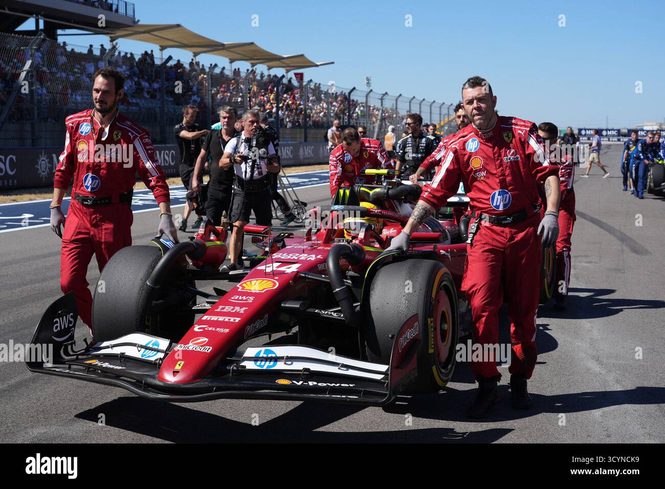 Austin, Vereinigte Staaten. 19 ottobre 2025. 19 ottobre 2025, Circuit of the Americas, Austin, FORMULA 1 MSC CROCIERE UNITED STATES GRAND PRIX 2025, nella foto Lewis Hamilton (GBR), Scuderia Ferrari HP/dpa/Alamy Live News Foto Stock