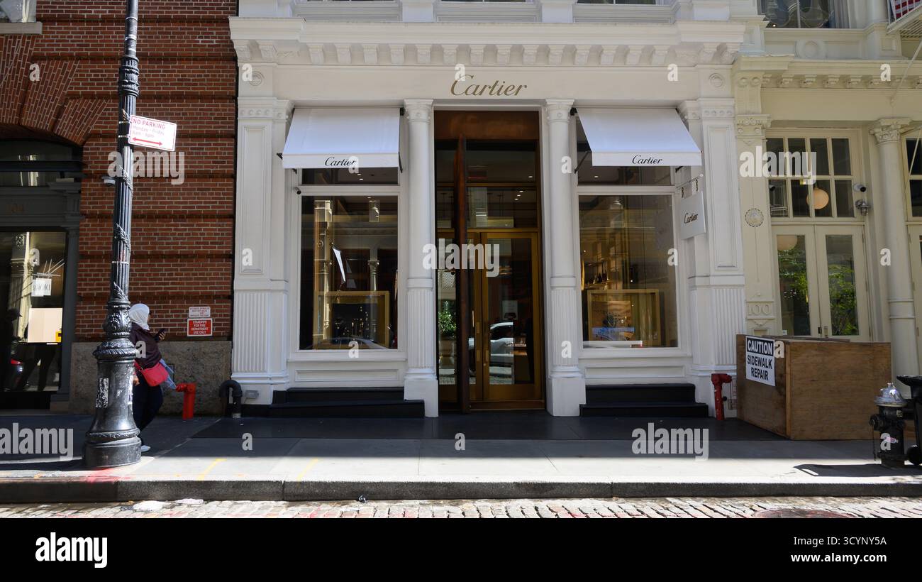 New York, Stati Uniti, boutique cartier su una strada soho. Foto Stock