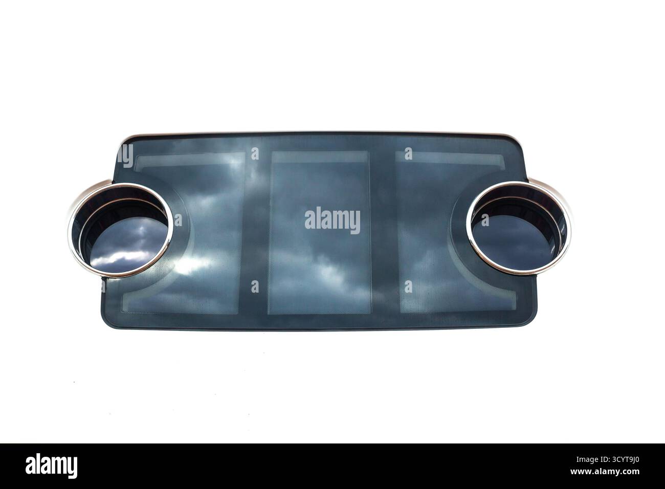 Oblò sullo scafo di uno yacht di lusso, primo piano. Foto Stock