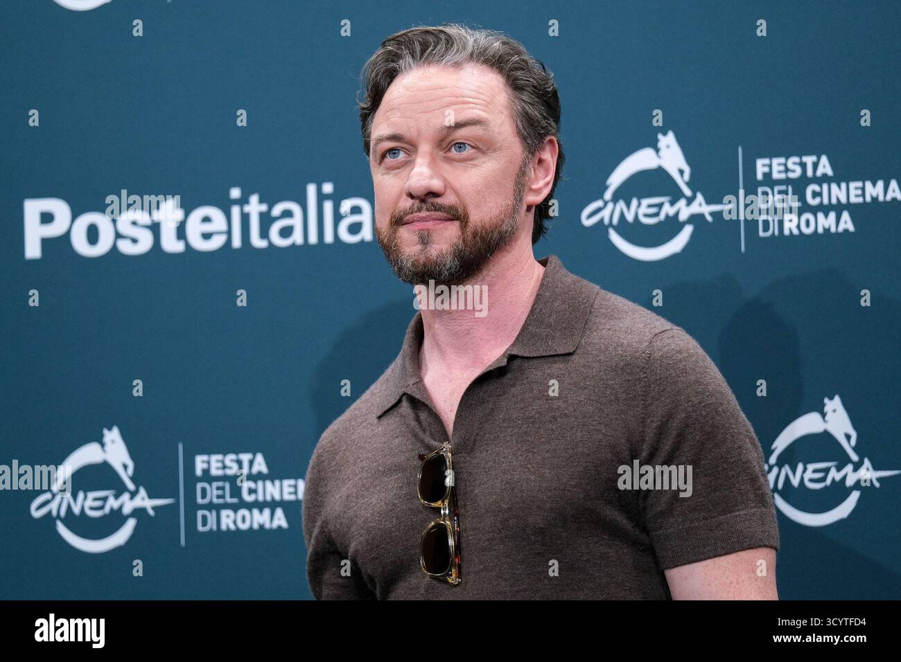19 ottobre 2025 - James McAvoy partecipa al photocall per il film "California Schemin'" durante la 20a Festa del Cinema di Roma all'Auditorium Parco della musica di Roma. (Foto di Elena Vizzoca/Pacific Press) Foto Stock