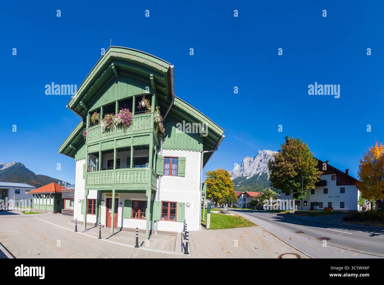 Ehrwald: Museum im Spinnhof (Ehrwalder Heimatmuseum, Ehrwald Local History Museum) in Tiroler Zugspitz Arena, Tirolo, Austria Foto Stock