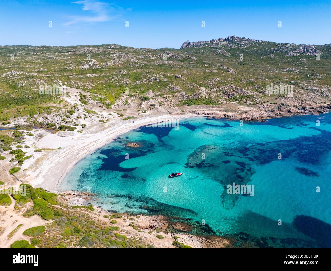 Francia, Corse du Sud, Bonifacio, spiaggia di Stagnolu (vista aerea) Foto Stock