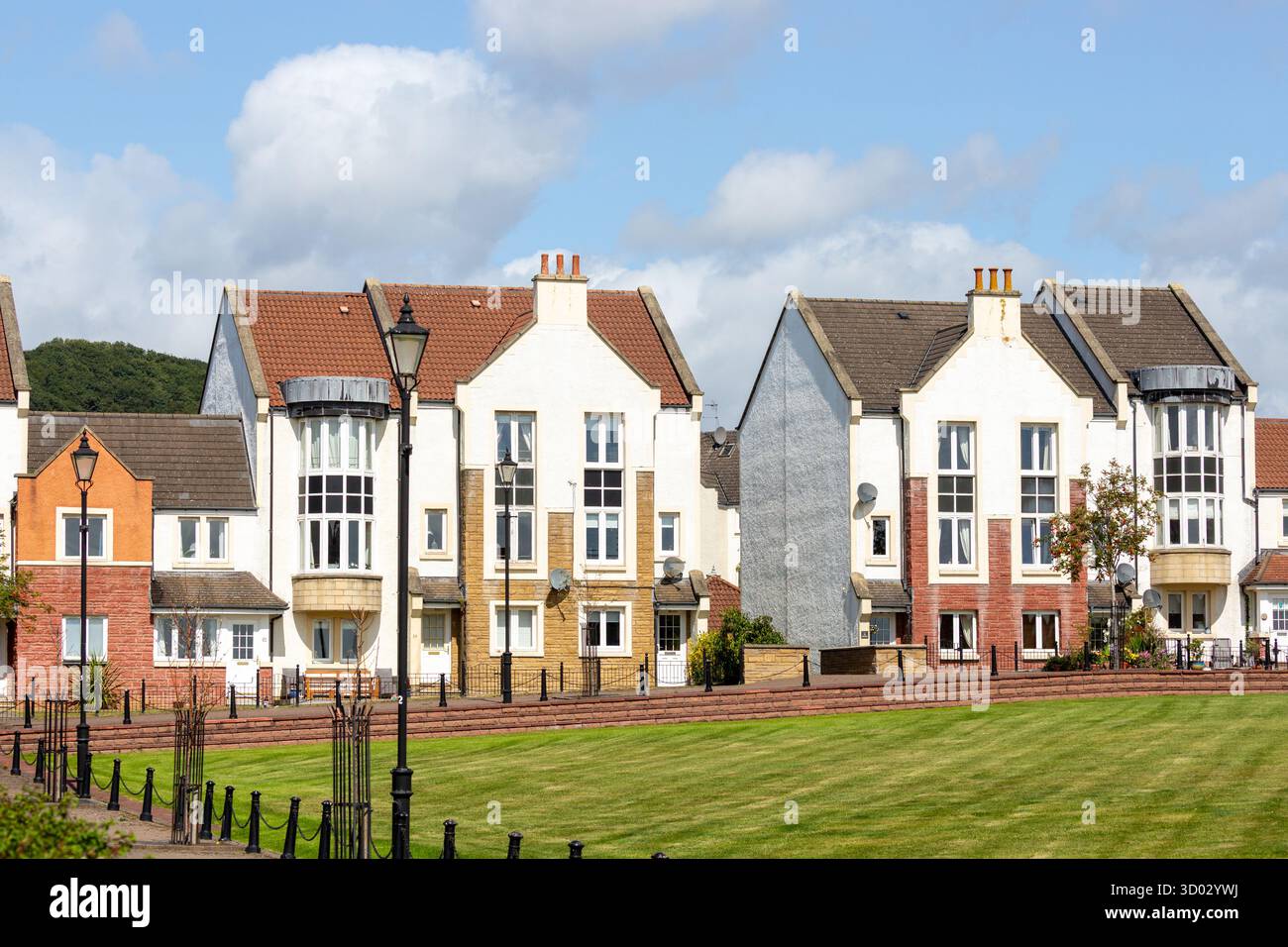 Una mattinata di sole al porto di St Davids lungo il sentiero costiero di Fife, Dalgety Bay, Fife, Scozia Foto Stock