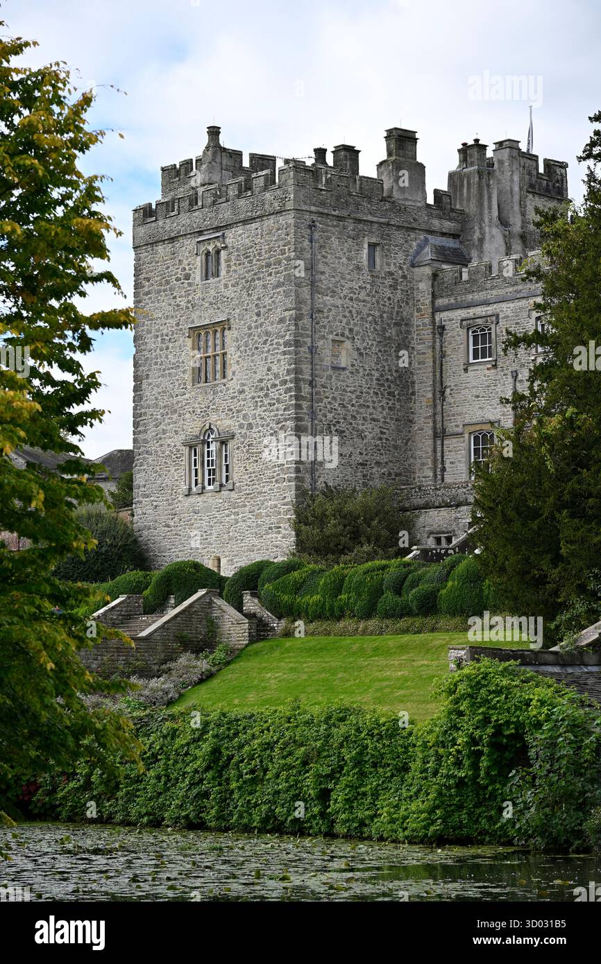 Casa medievale di Sizergh o castello Cumbria Regno Unito settembre Foto Stock