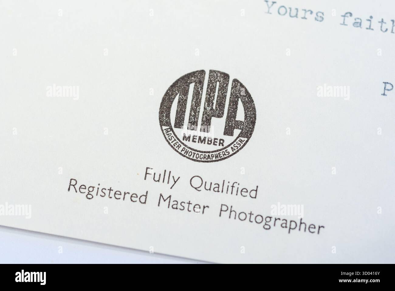 Lettera di fotografo degli anni '1960 con il logo della Master Photographers Association, fondata nel 1952 Foto Stock