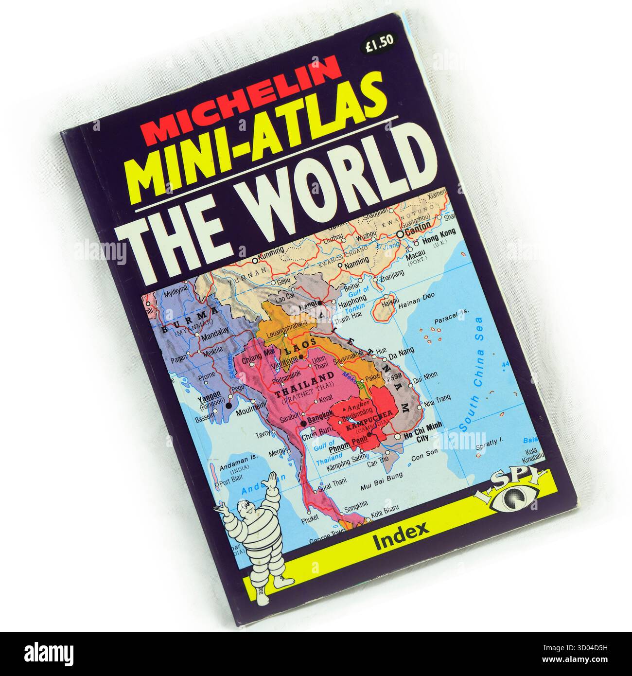 Fotografia della prima di copertina del Michelin Mini-Atlas - The World MAP book. Configurazione studio. Presa ottobre 2025 Foto Stock