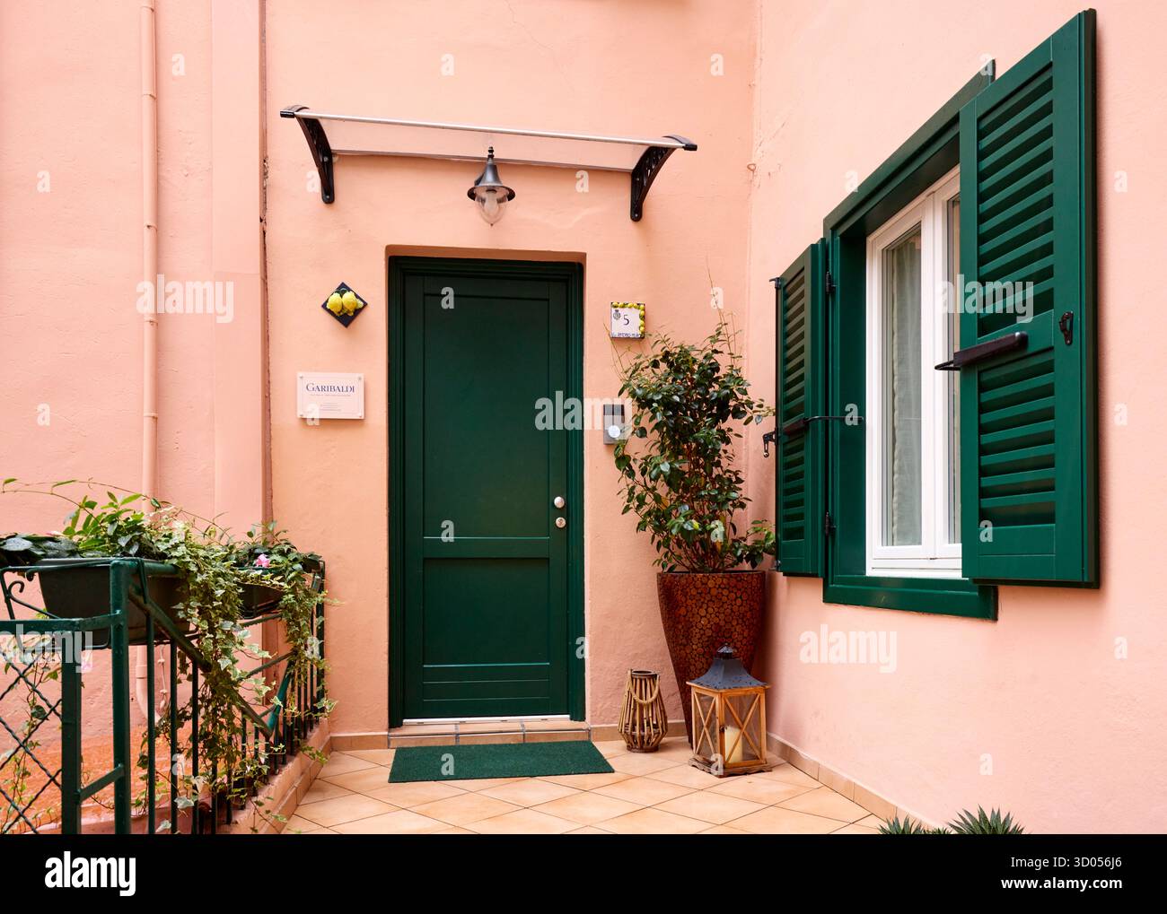 Porta, Limone, Italia Foto Stock