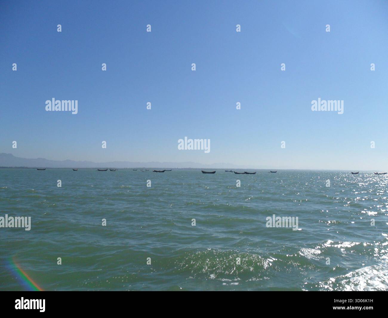 Costa del Myanmar nella baia del Bengala - spiagge tranquille e bellezza naturale lungo il mare tropicale Foto Stock