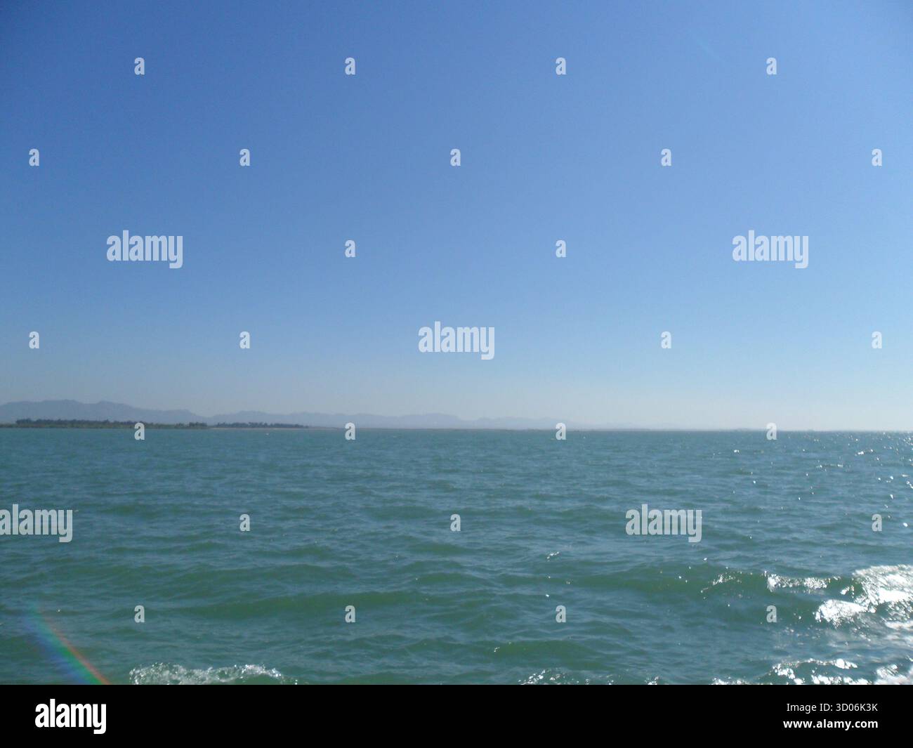 Costa del Myanmar nella baia del Bengala - spiagge tranquille e bellezza naturale lungo il mare tropicale Foto Stock