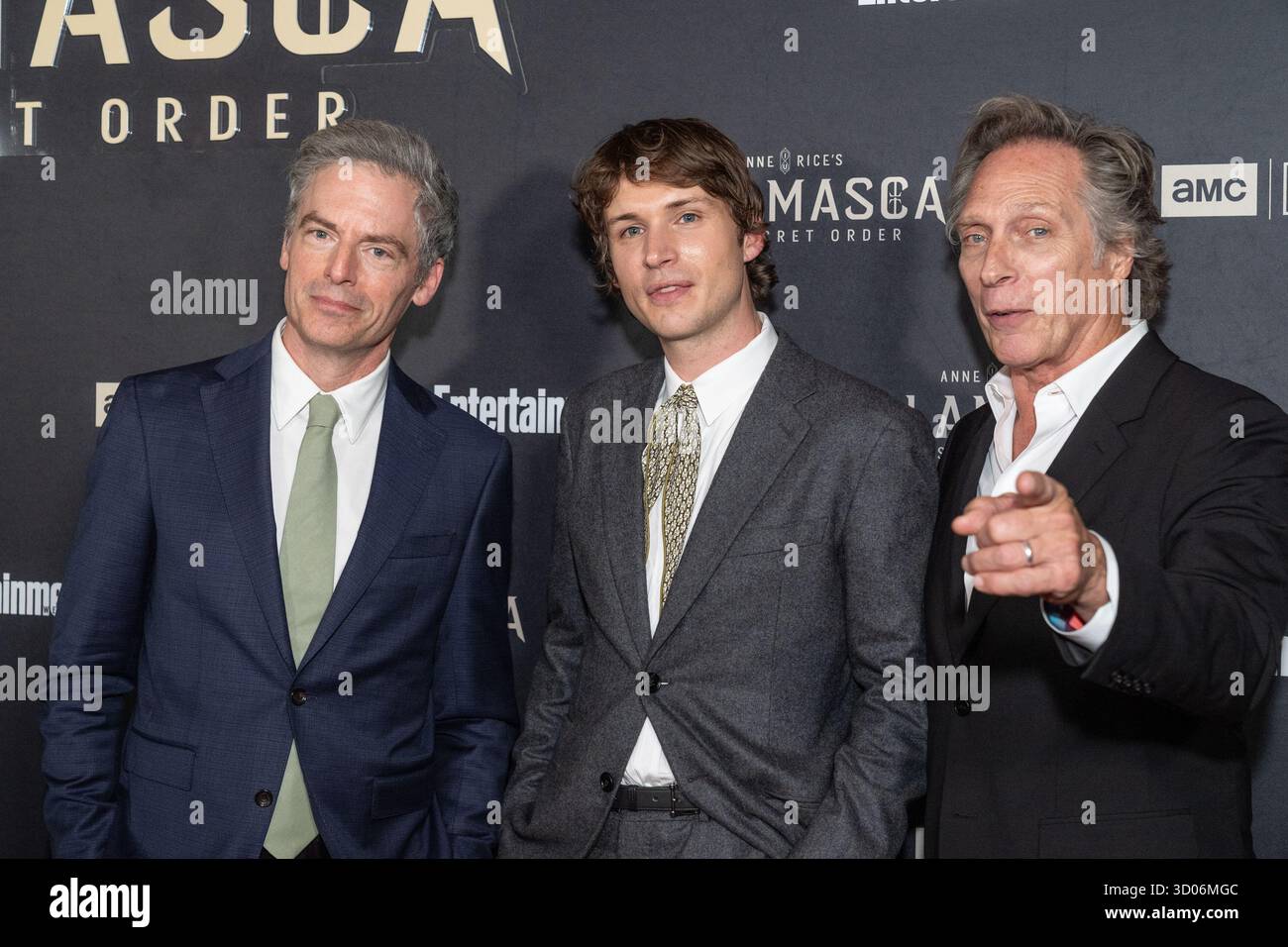 Justin Kirk, Nicholas Denton, William Fichtner assistono alla serie "Talamasca the Secret Order" di AMC in anteprima al SPYSPACE Museum di New York, NY il 21,2025 ottobre Credit: lev radin/Alamy Live News Foto Stock
