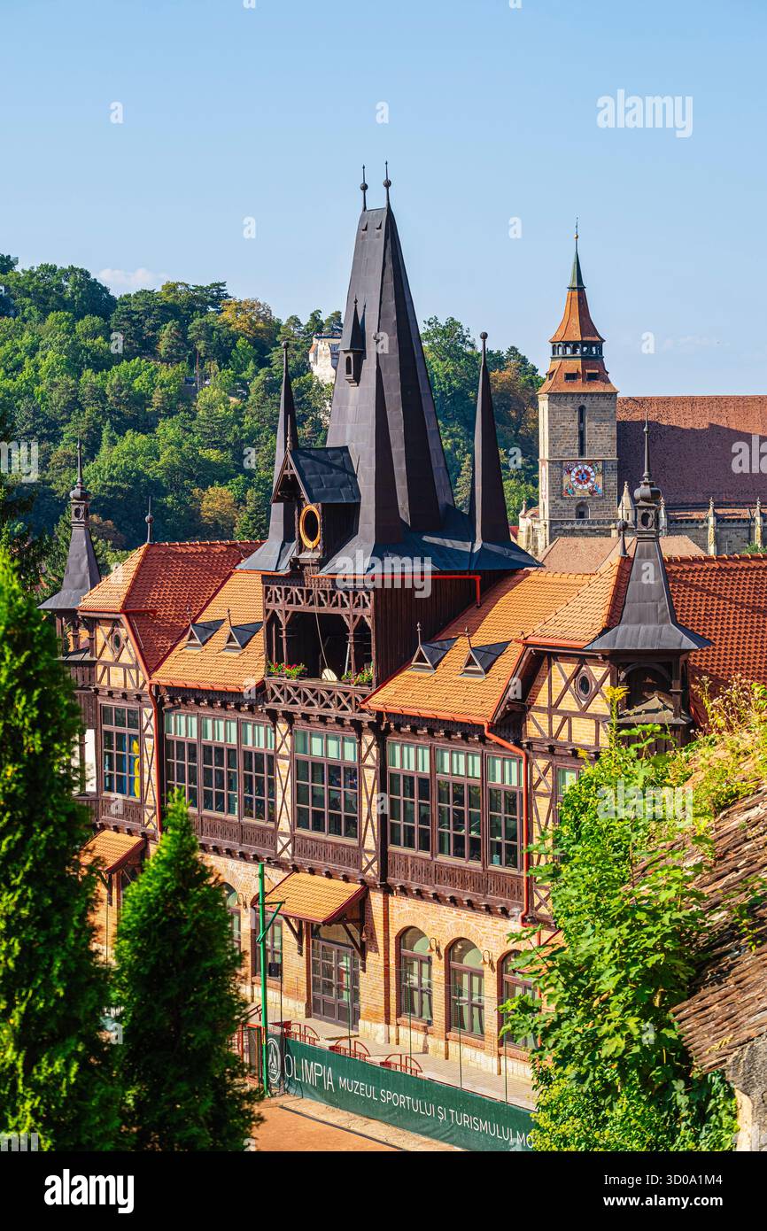 Romania, Transilvania, Brasov, centro storico, Olimpia, il primo Museo rumeno dello Sport e del Turismo di montagna Foto Stock